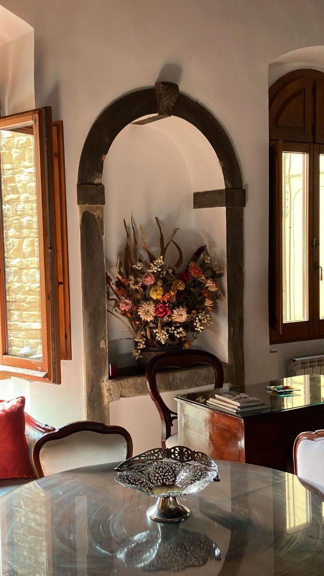 Elegant Ramaglianti Flat -Santo Spirito District Apartment Florence Ngoại thất bức ảnh